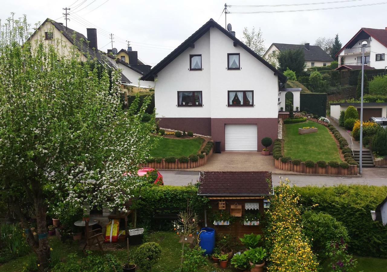 Ferienwohnung Grete Трир Экстерьер фото